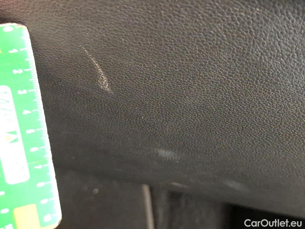  Volkswagen  T-ROC VOLKSWAGEN  / 2017 / 5P / SUV 1.0 TSI 110 LOUNGE BUSINESS #10