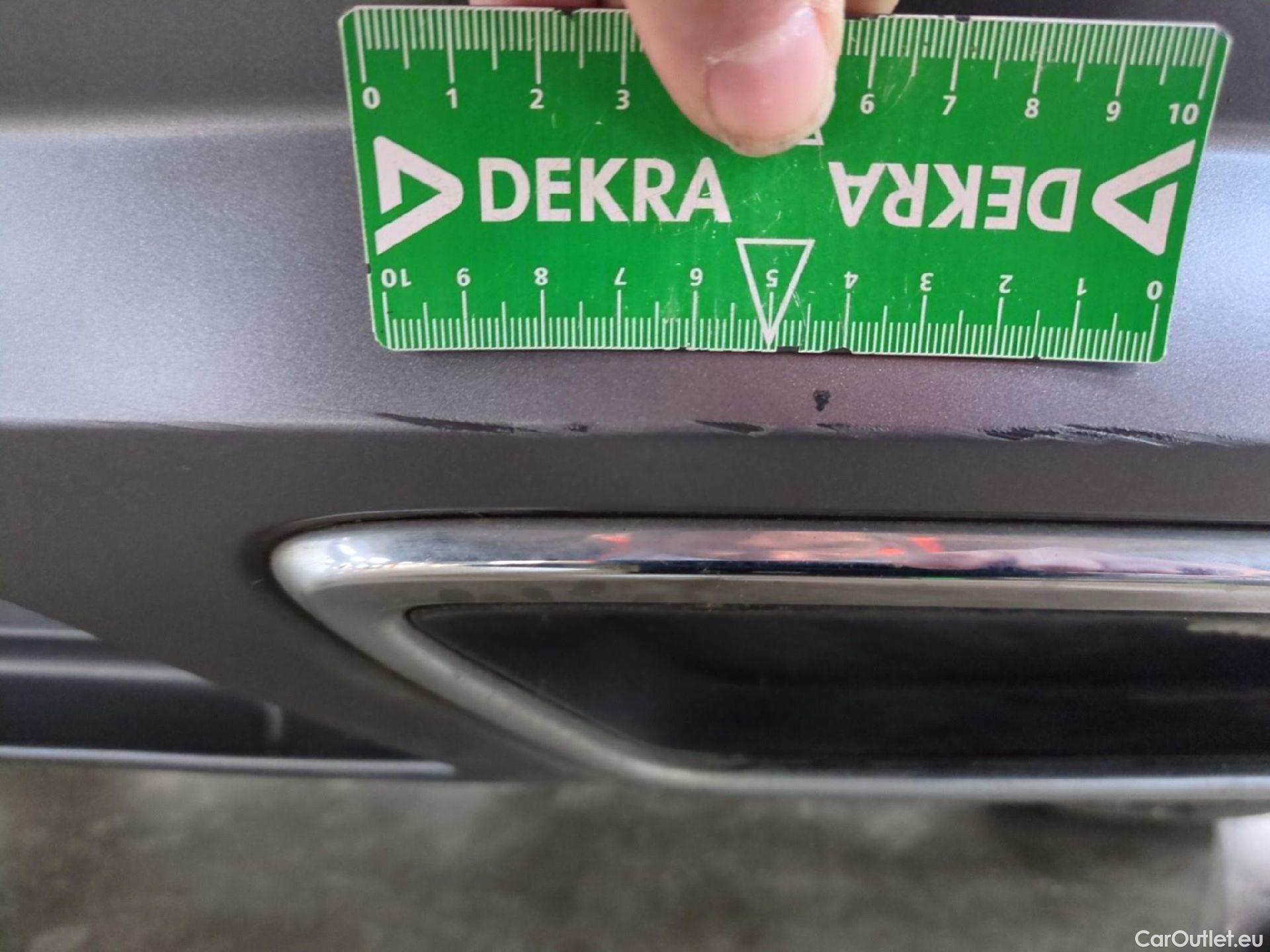  Volkswagen  Tiguan VOLKSWAGEN  Allspace / 2017 / 5P / SUV 2.0 TDI 150 BMV6 Carat #40