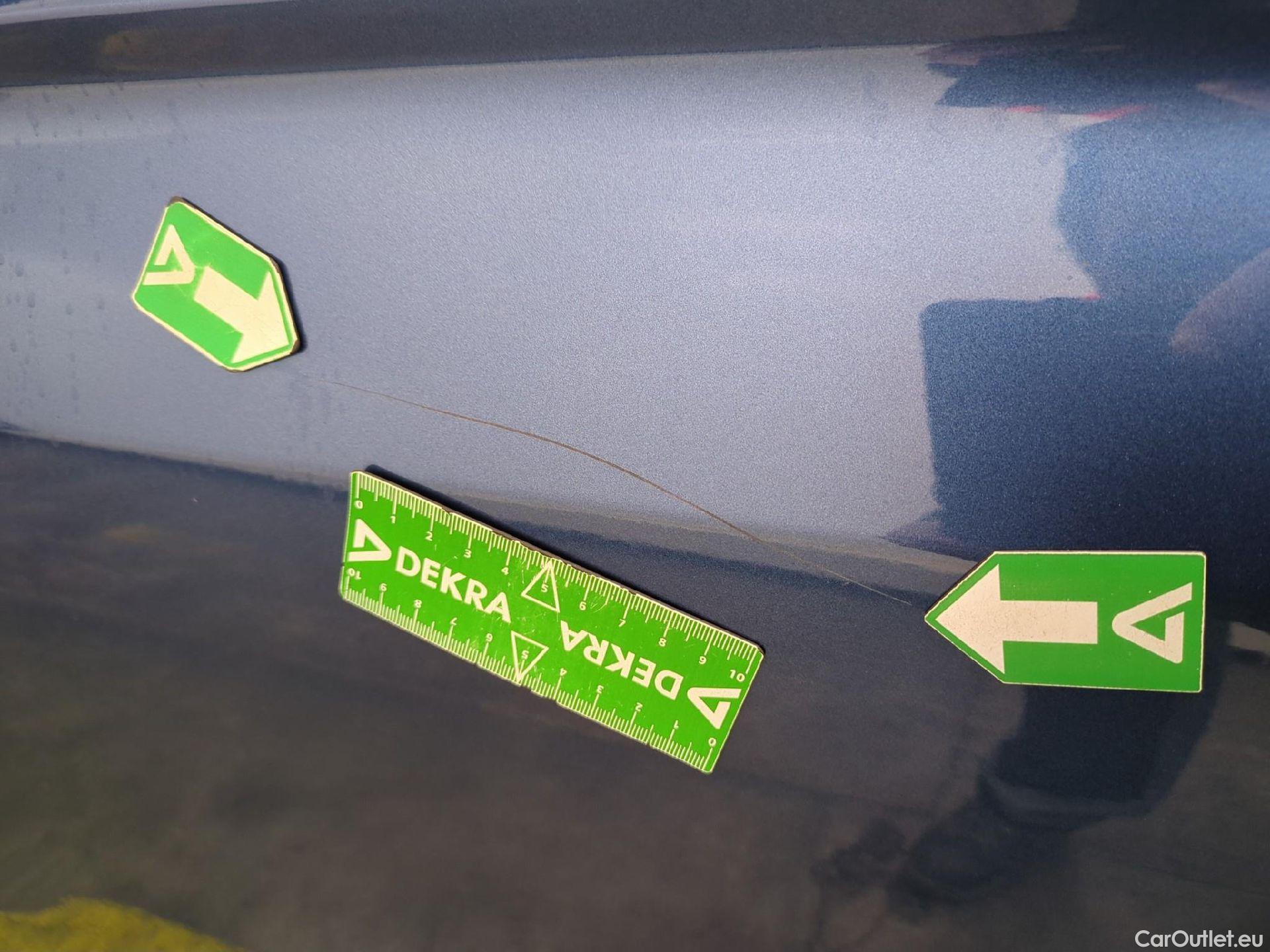  Volkswagen  Tiguan VOLKSWAGEN  Allspace / 2017 / 5P / SUV 2.0 TDI 150 BMV6 Carat #15