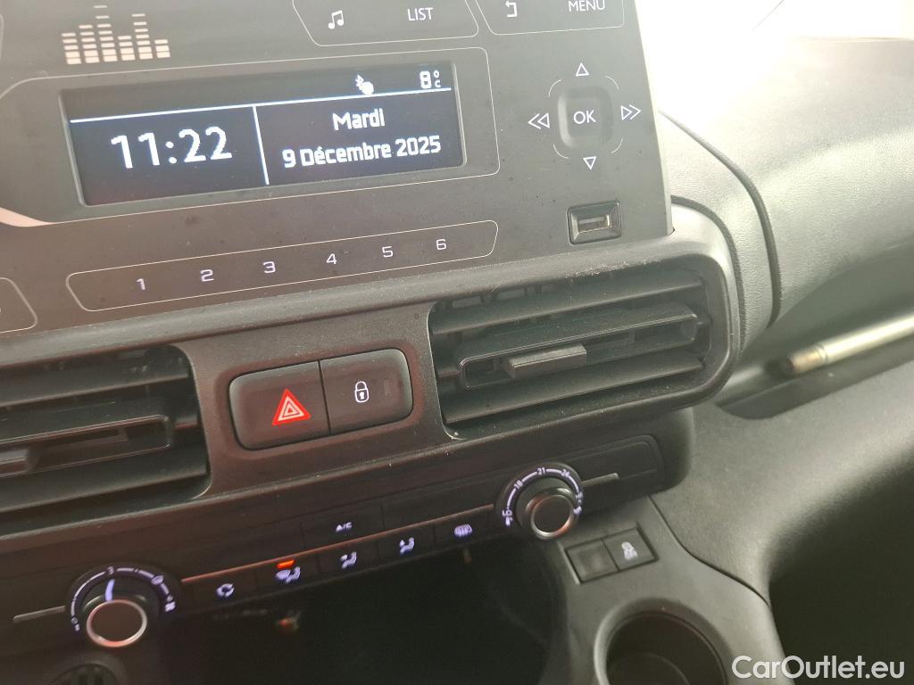  Citroen  Berlingo  Fourgon Club M 650 1.5 BlueHDi 75CV BVM5 E6dT #26