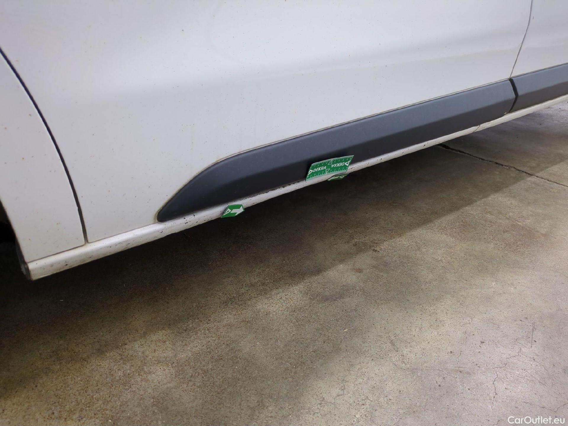  Citroen  Jumpy  Fourgon Business M 1.6 BlueHDi 95CV BVM5 E6 #35