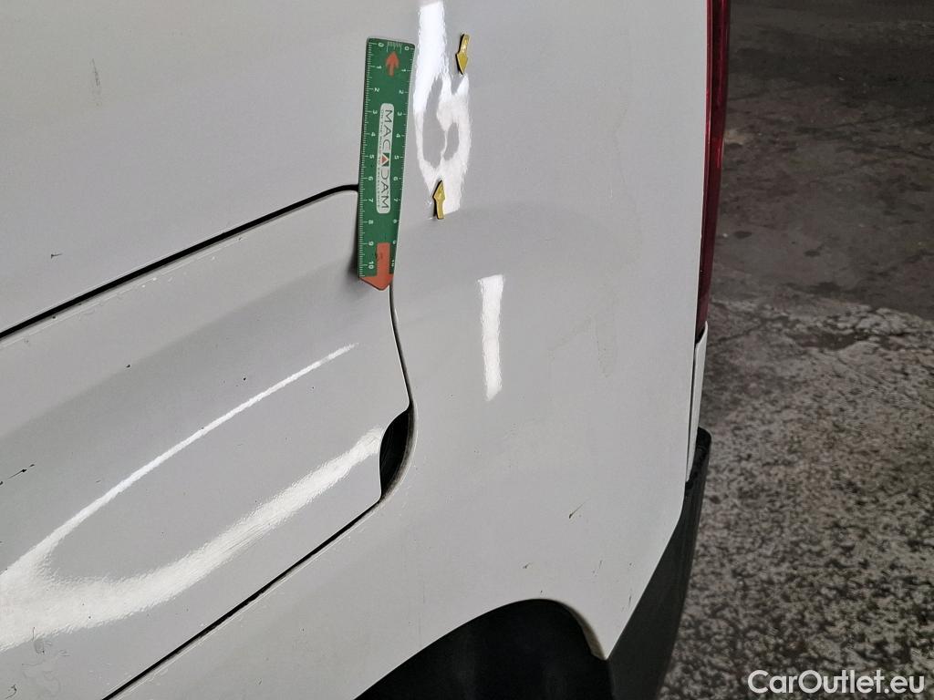  Citroen  Berlingo  Fourgon Club M 650 1.5 BlueHDi 75CV BVM5 E6dT #29