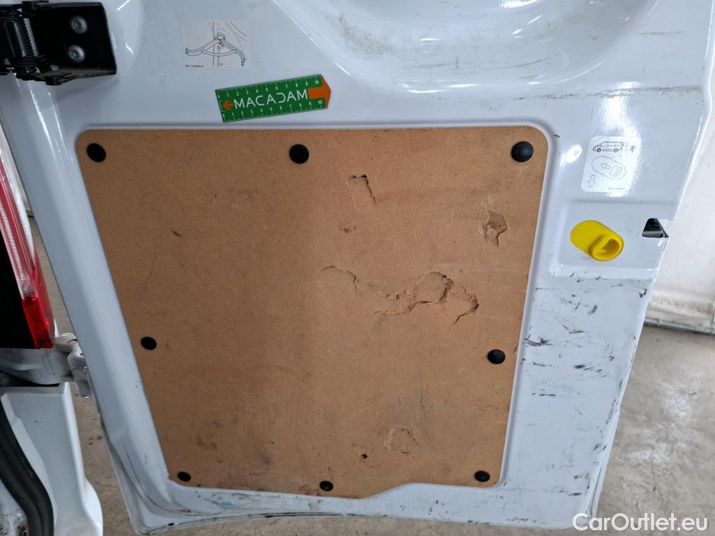  Ford  Transit FORD  Custom / 2018 / 4P / Fourgon tôlé 2.0 ECOBLUE 130 300 L1H1 TREND BUSINESS #15