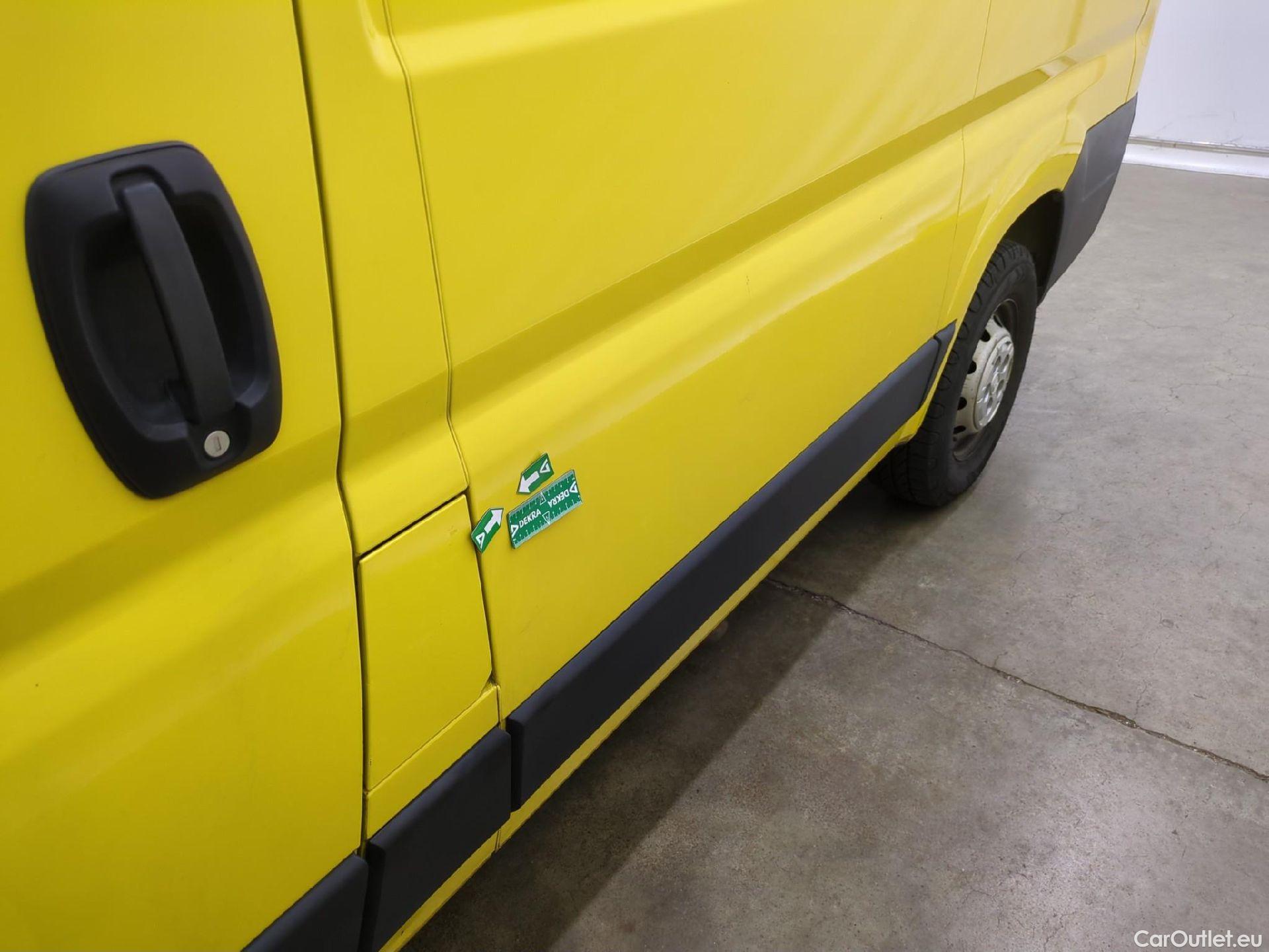  Fiat  Ducato FIAT  / 2014 / 4P / Fourgon tôlé 3.3 C H2 2.3 Multijet 160 Pack Pro Nav #25