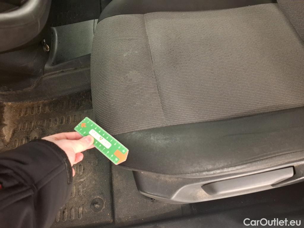  Citroen  Berlingo  Fourgon Club XL 950 1.5 BlueHDi 100CV BVM5 E6dT #25