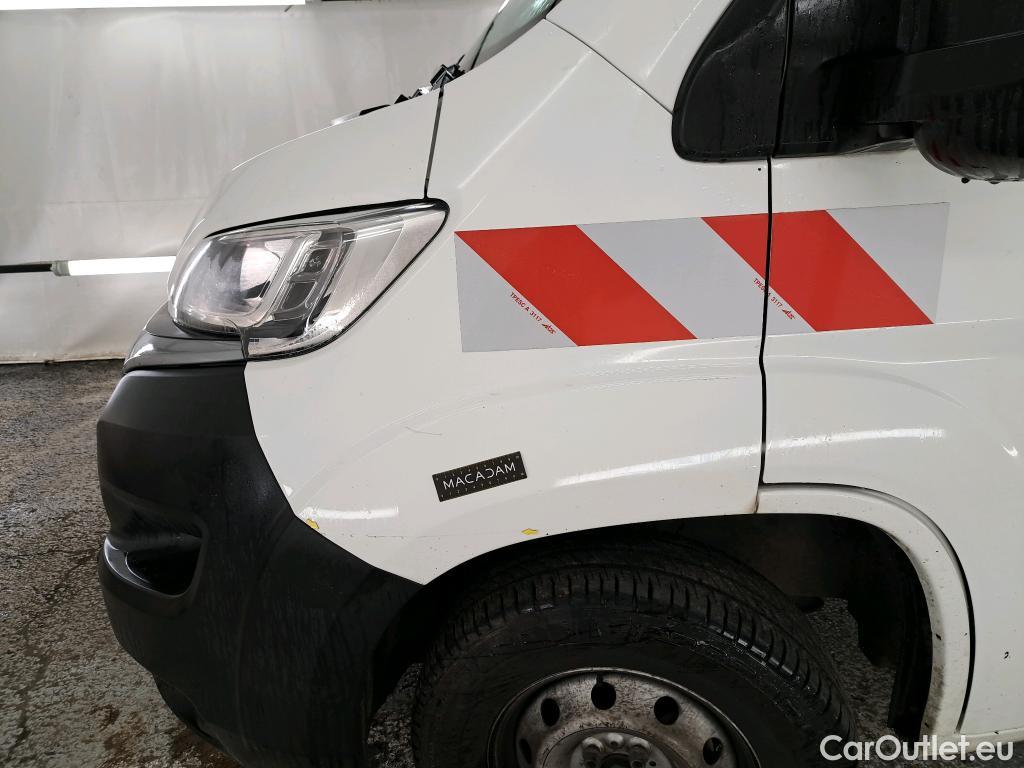  Citroen  Jumper CITROEN  VU 4p Fourgon 35 L2H2 BlueHDi 130 S&S BVM6 Club #37