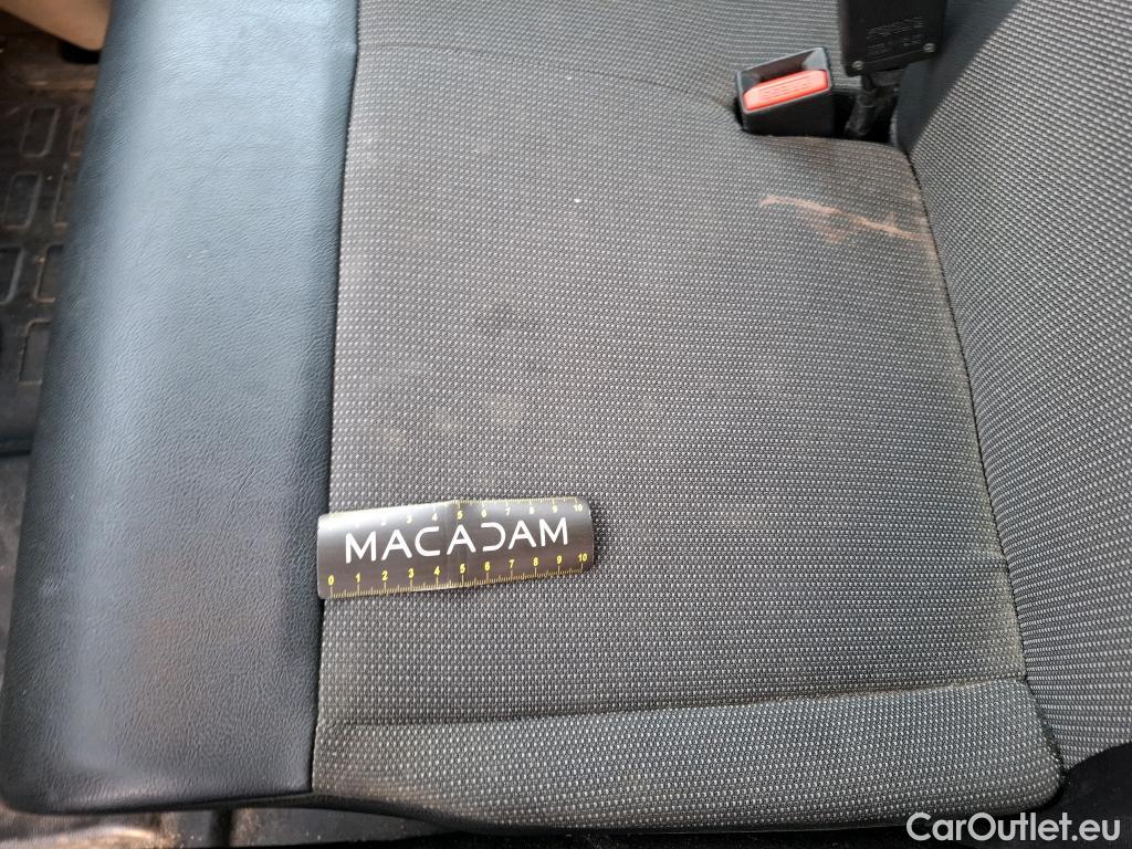  Citroen  Jumpy  Fourgon Club XL 2.0 BlueHDi 120CV BVM6 E6dT #36