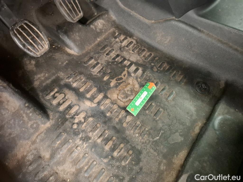  Citroen  Berlingo  Fourgon Club M 650 1.5 BlueHDi 75CV BVM5 E6dT #24