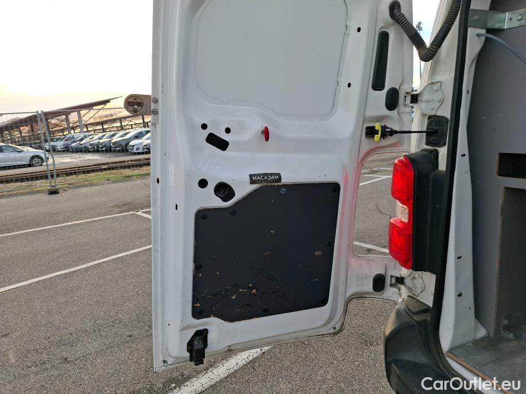  Citroen  Jumpy  Fourgon Club XL 2.0 BlueHDi 120CV BVM6 E6dT #27