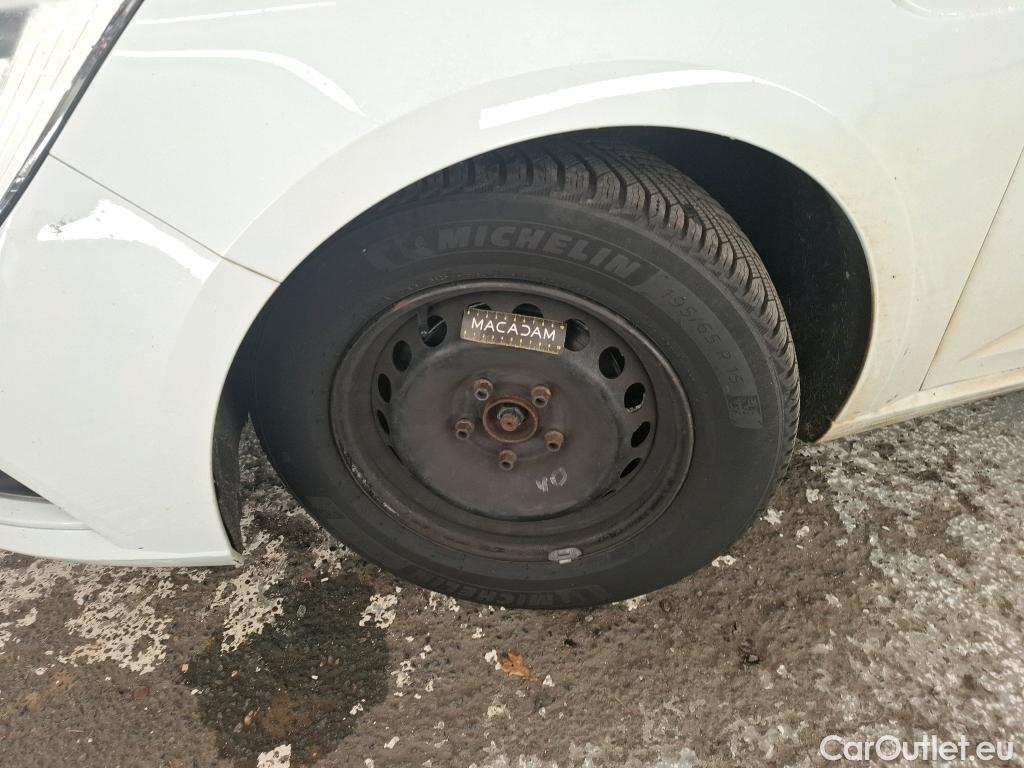  Renault  Megane  IV Berline 5pt. Société Air 1.5 dCi 90CV BVM6 E6 #78