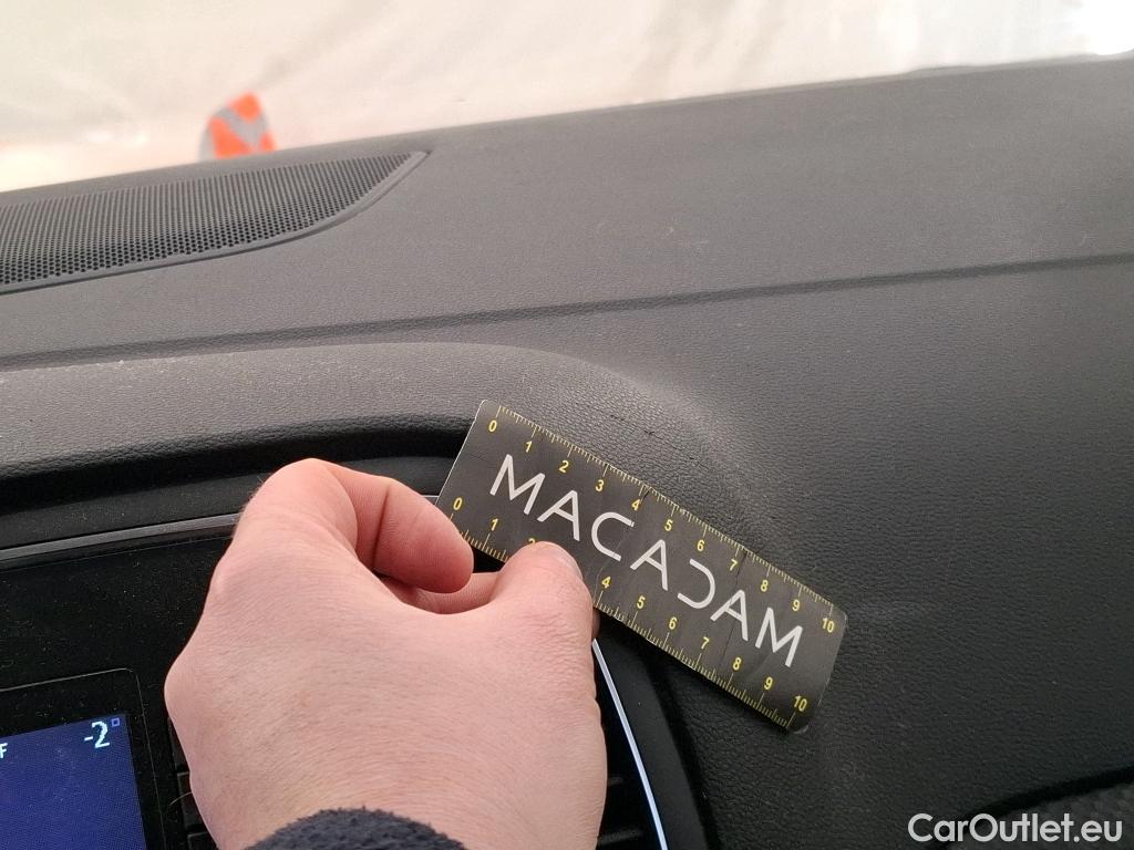  Renault  Megane  IV Berline 5pt. Société Air 1.5 dCi 90CV BVM6 E6 #46