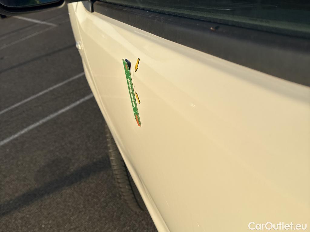  Peugeot  Expert  Fourgon Urban Compact 2.0 HDi 150CV BVM6 E6dT #25