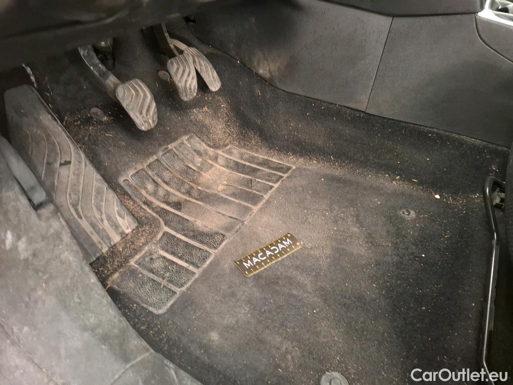  Renault  Megane  IV Berline 5pt. Société Air 1.5 dCi 90CV BVM6 E6 #10