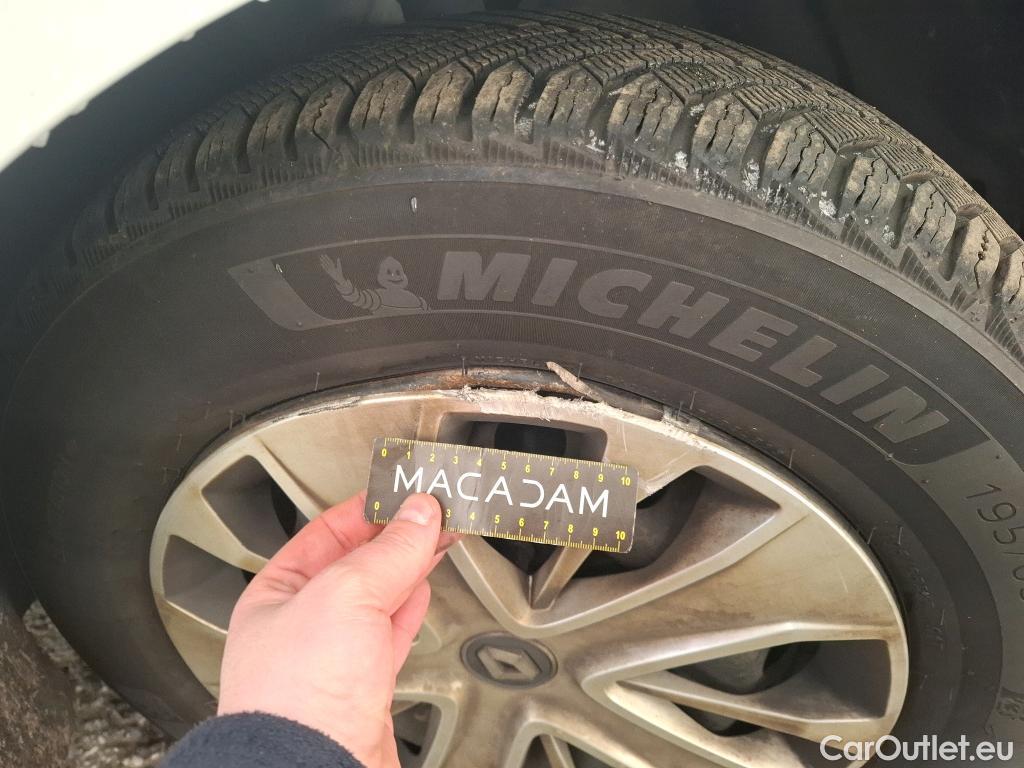  Renault  Megane  IV Berline 5pt. Société Air 1.5 dCi 90CV BVM6 E6 #76