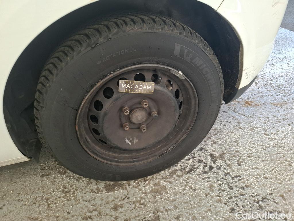  Renault  Megane  IV Berline 5pt. Société Air 1.5 dCi 90CV BVM6 E6 #68