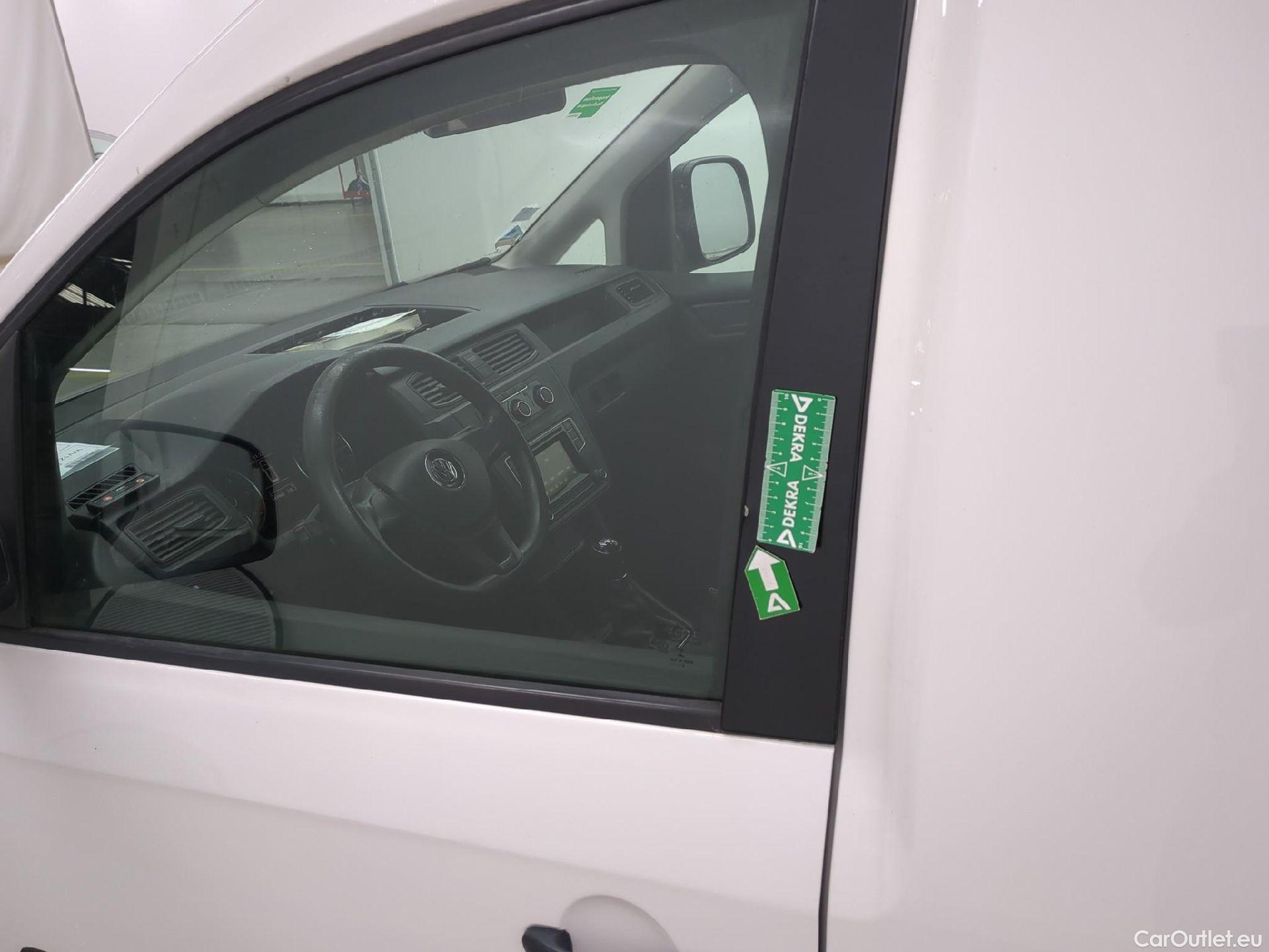  Volkswagen  Caddy VOLKSWAGEN  Van VU 4p Fourgonnette 2.0 TDI 122 4MOTION Business Line #47