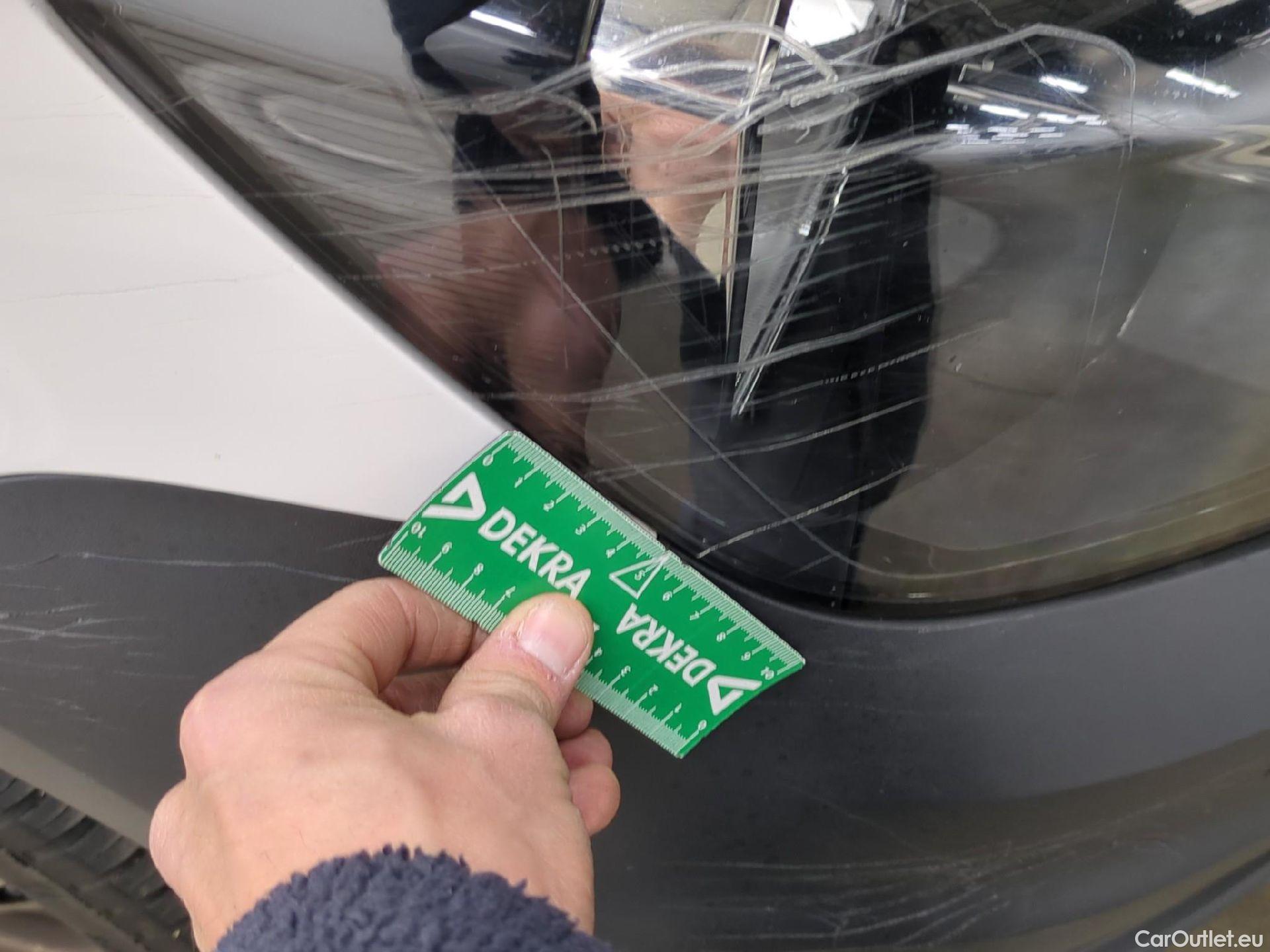  Volkswagen  Caddy VOLKSWAGEN  Van VU 4p Fourgonnette 2.0 TDI 122 4MOTION Business Line #36