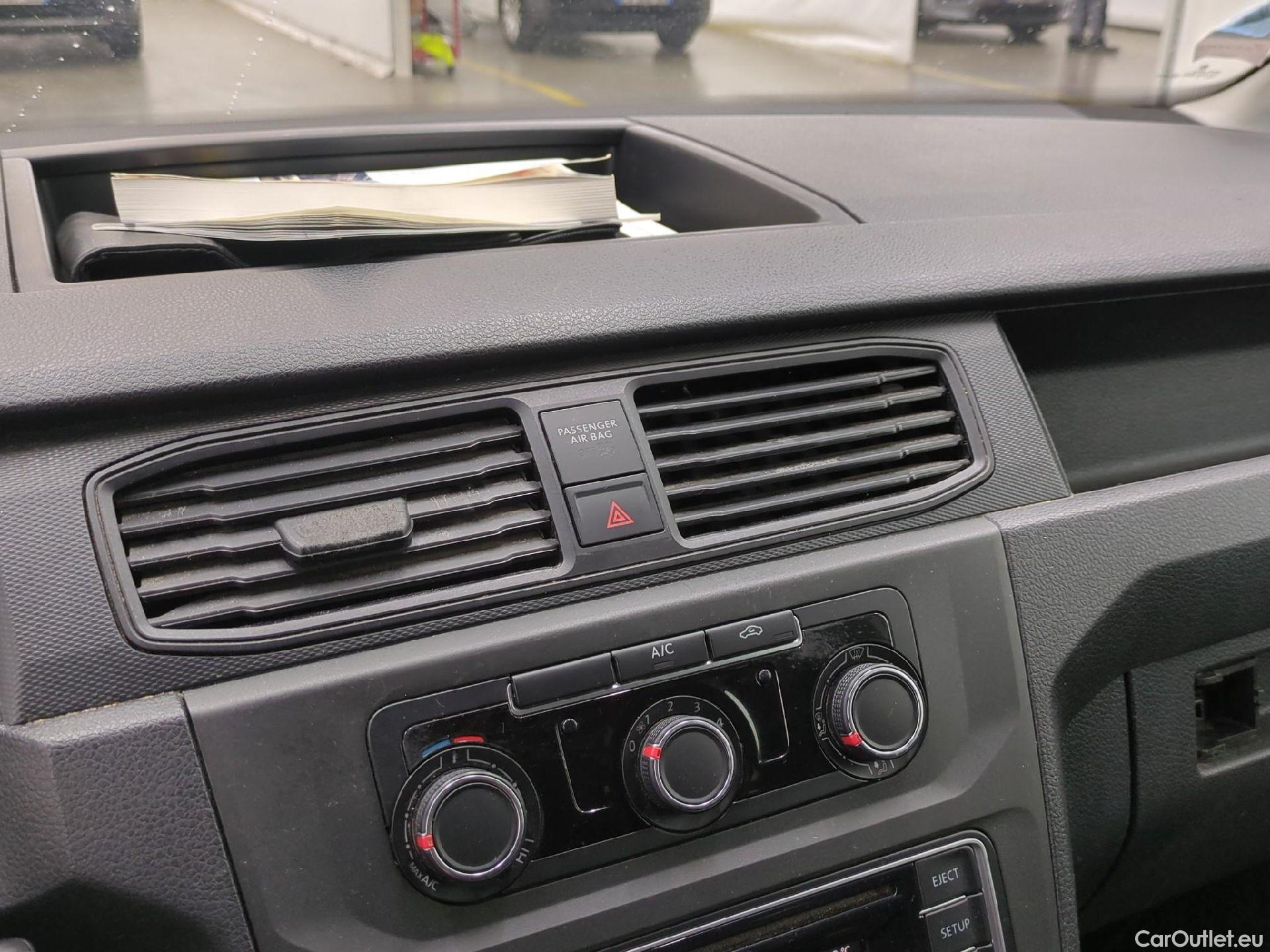  Volkswagen  Caddy VOLKSWAGEN  Van VU 4p Fourgonnette 2.0 TDI 122 4MOTION Business Line #9