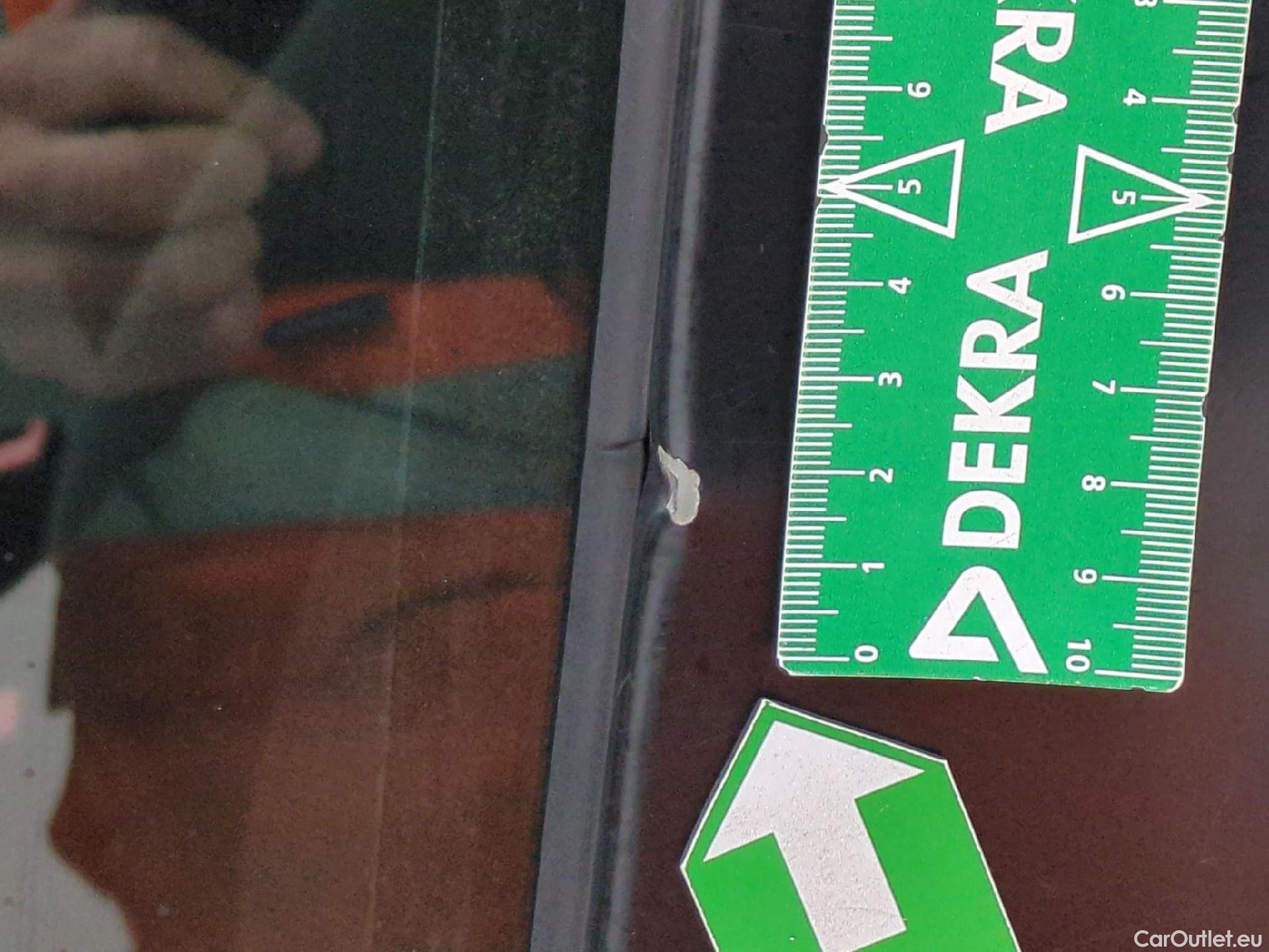  Volkswagen  Caddy VOLKSWAGEN  Van VU 4p Fourgonnette 2.0 TDI 122 4MOTION Business Line #46