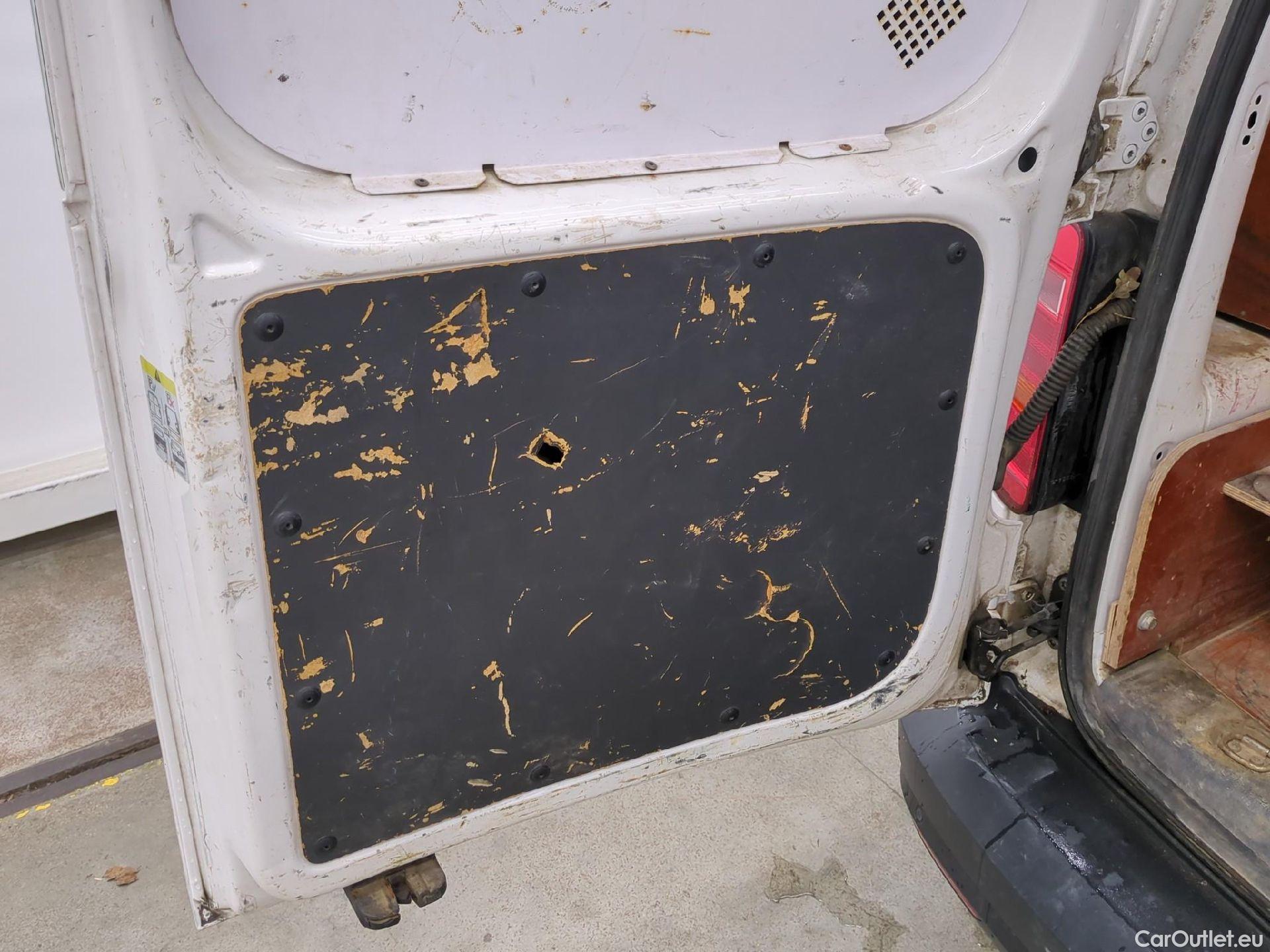  Volkswagen  Caddy VOLKSWAGEN  Van VU 4p Fourgonnette 2.0 TDI 122 4MOTION Business Line #54