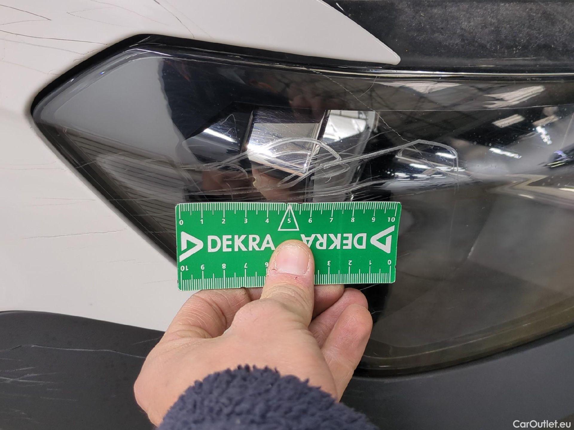  Volkswagen  Caddy VOLKSWAGEN  Van VU 4p Fourgonnette 2.0 TDI 122 4MOTION Business Line #35