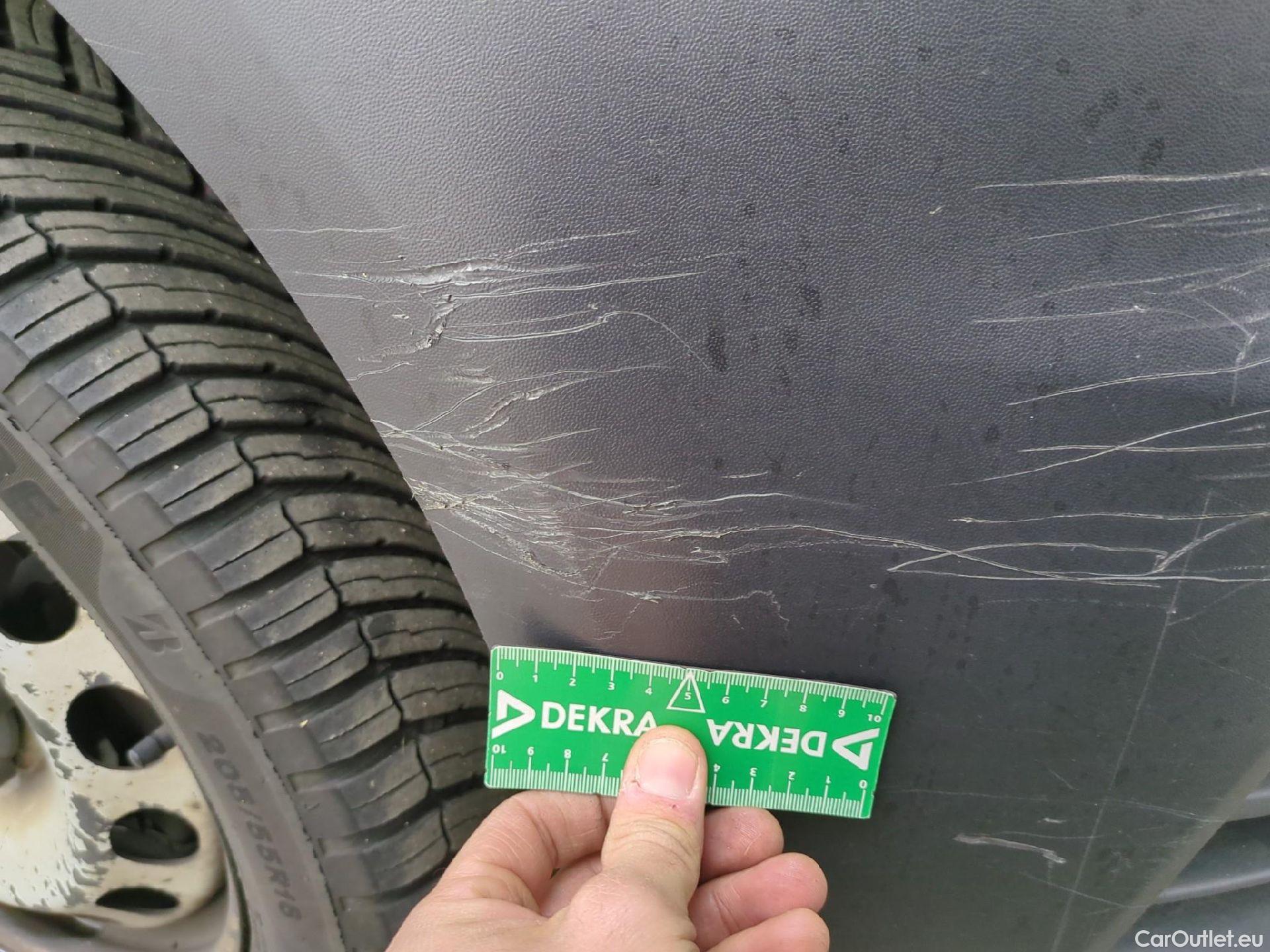  Volkswagen  Caddy VOLKSWAGEN  Van VU 4p Fourgonnette 2.0 TDI 122 4MOTION Business Line #28