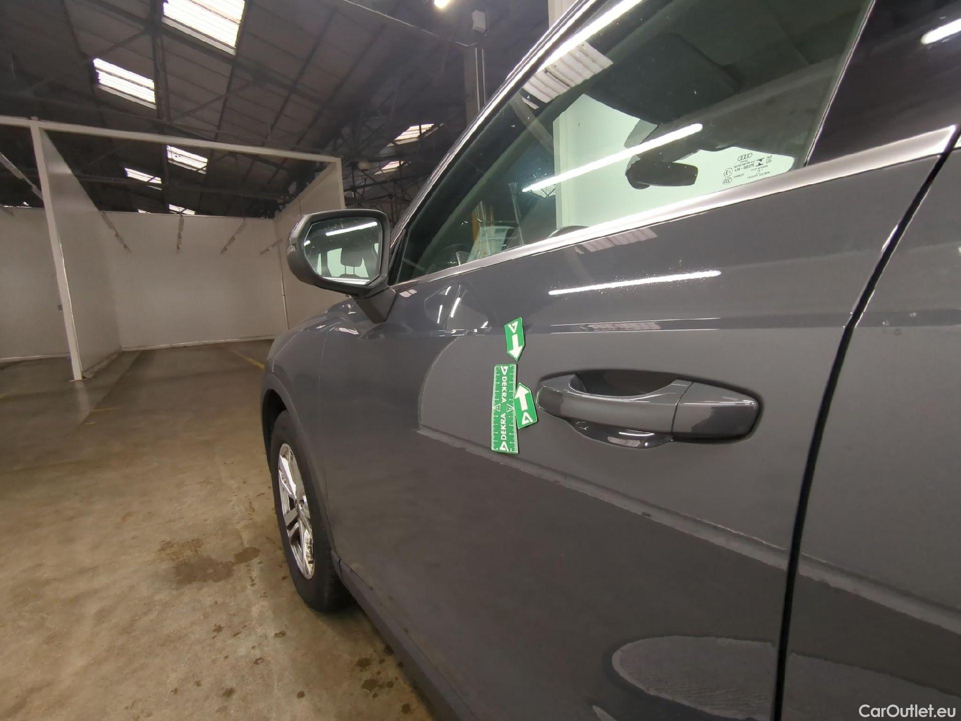  Audi  Q3  35 TDI Business Line 2.0 TDI 150CV BVA7 E6dT #25