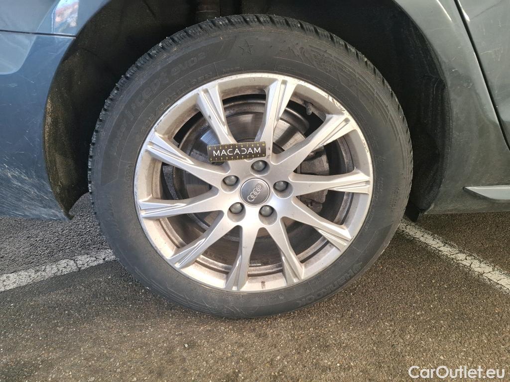  Audi  A4  Lim. 30 TDI Business line 2.0 TDI 135CV BVA7 E6d #28