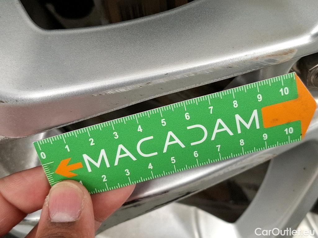  Ford  Kuga FORD  / 2019 / 5P / SUV 2.5 Dur 225 hybrid PHEV Pshift Titanium #56