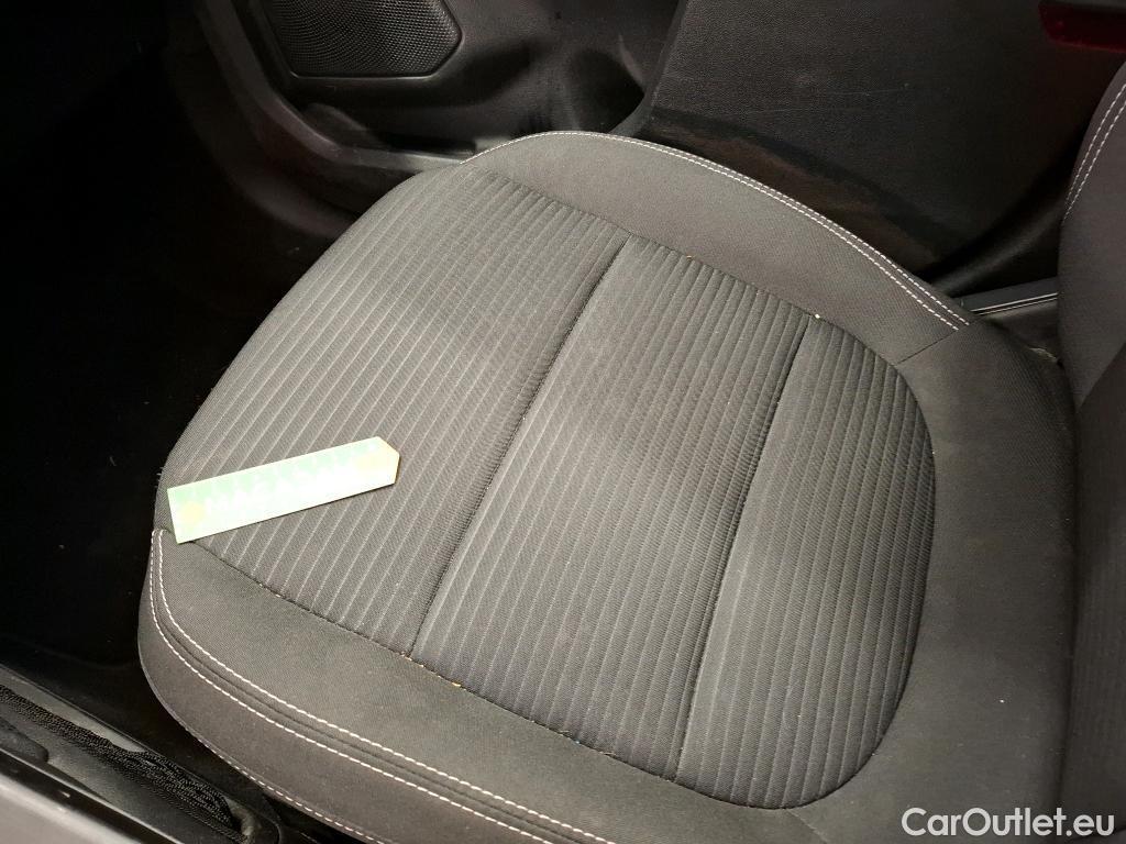  Ford  Kuga FORD  / 2019 / 5P / SUV 2.5 Dur 225 hybrid PHEV Pshift Titanium #102