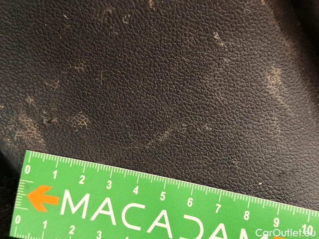  Ford  Kuga FORD  / 2019 / 5P / SUV 2.5 Dur 225 hybrid PHEV Pshift Titanium #62