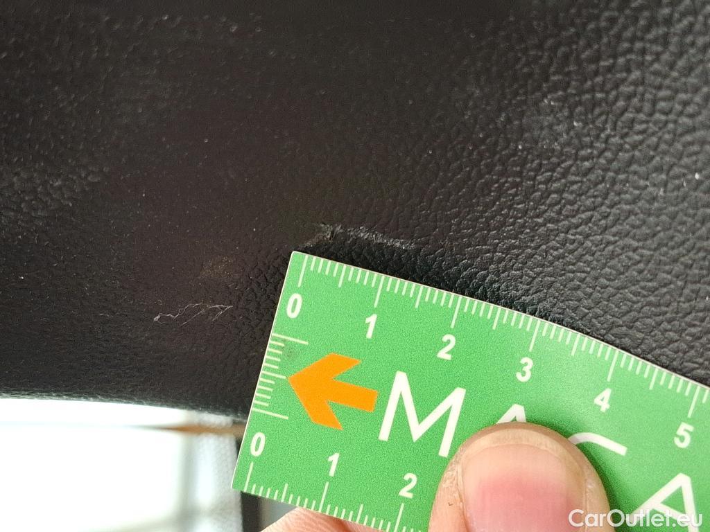  Ford  Kuga FORD  / 2019 / 5P / SUV 2.5 Dur 225 hybrid PHEV Pshift Titanium #78