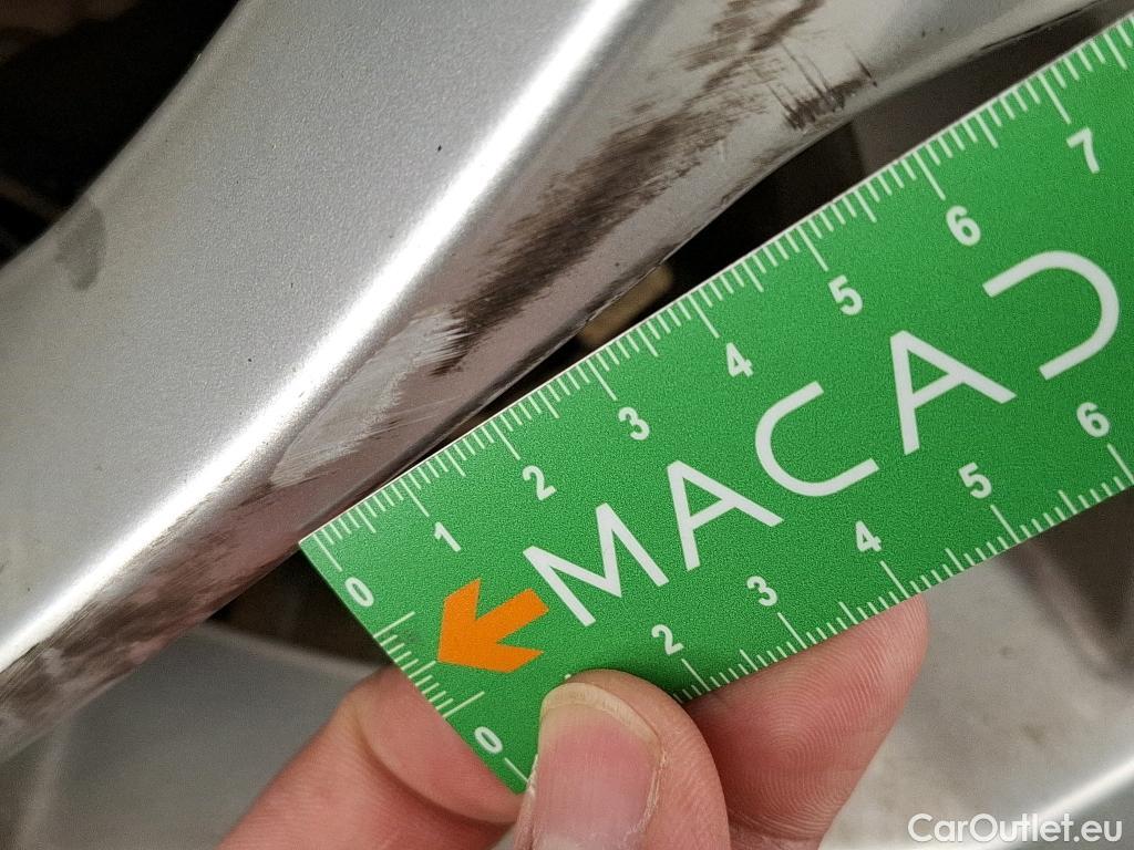  Ford  Kuga FORD  / 2019 / 5P / SUV 2.5 Dur 225 hybrid PHEV Pshift Titanium #49