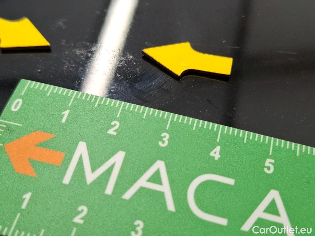  Ford  Kuga FORD  / 2019 / 5P / SUV 2.5 Dur 225 hybrid PHEV Pshift Titanium #3