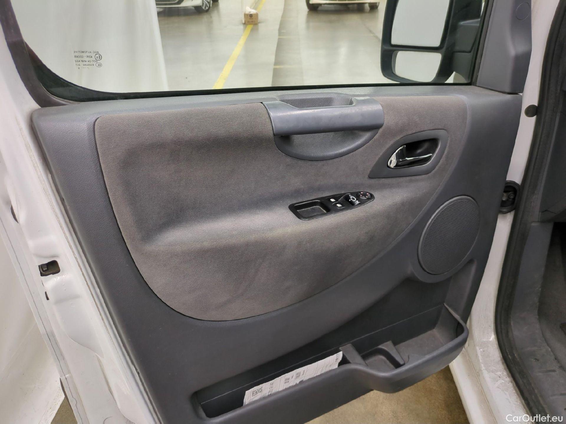  Citroen  Jumpy CITROEN  Multispace 4p Combi L1H1 HDi 125 BVM6 Confort 8/9 places #5