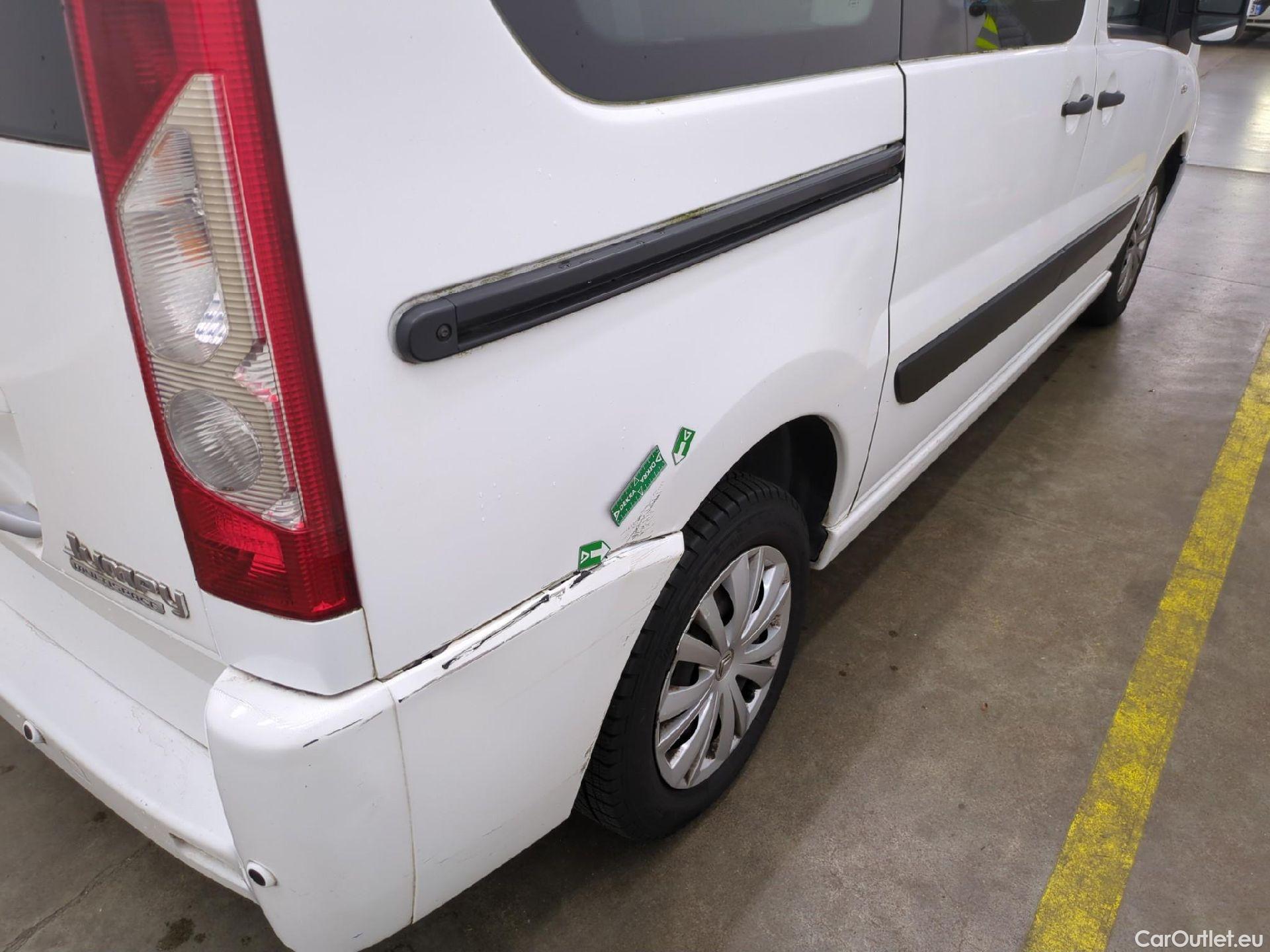  Citroen  Jumpy CITROEN  Multispace 4p Combi L1H1 HDi 125 BVM6 Confort 8/9 places #40