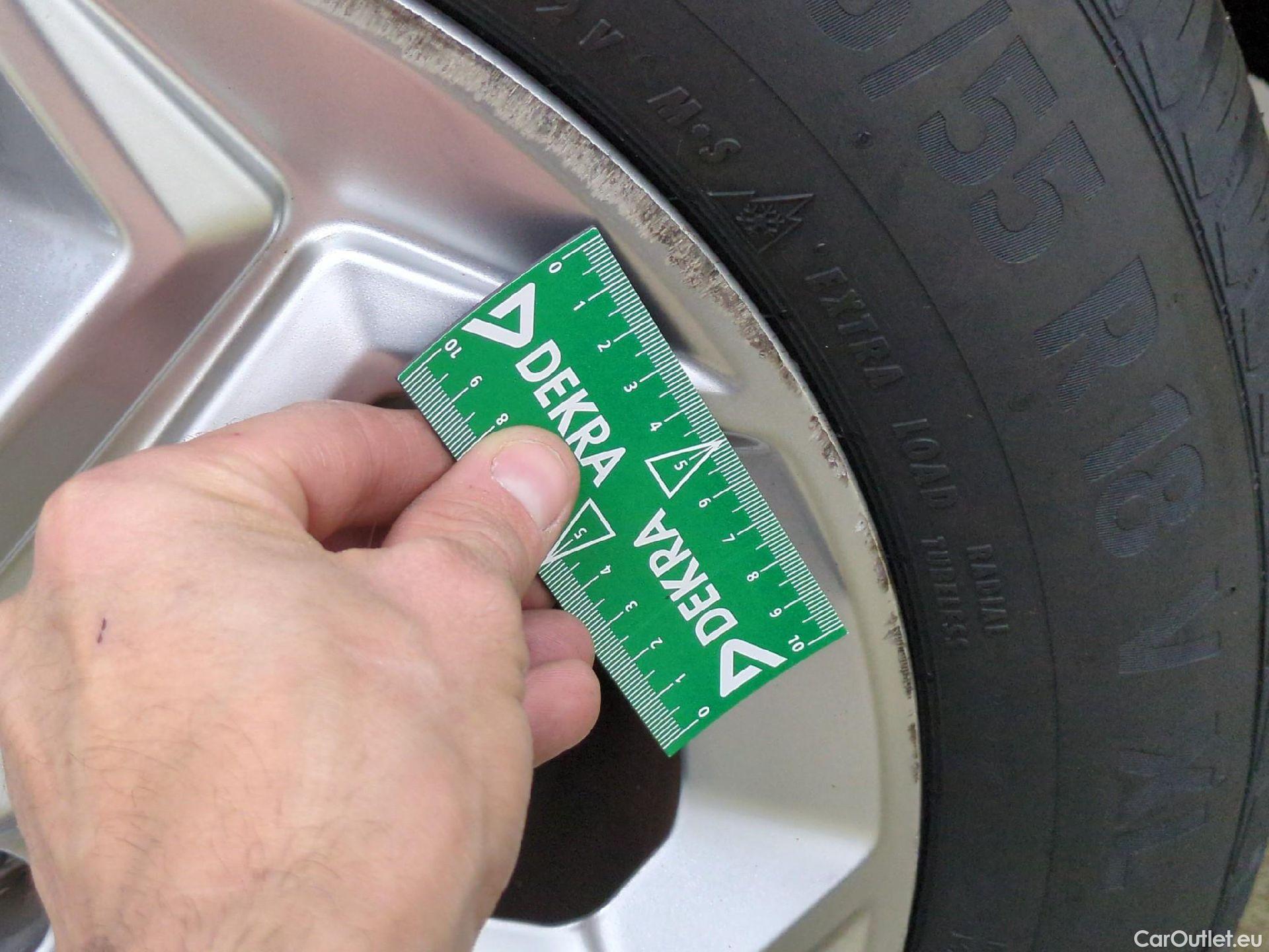  Bmw  X1 BMW  / 2022 / 5P / SUV xDrive25e Business Design DKG7 #18