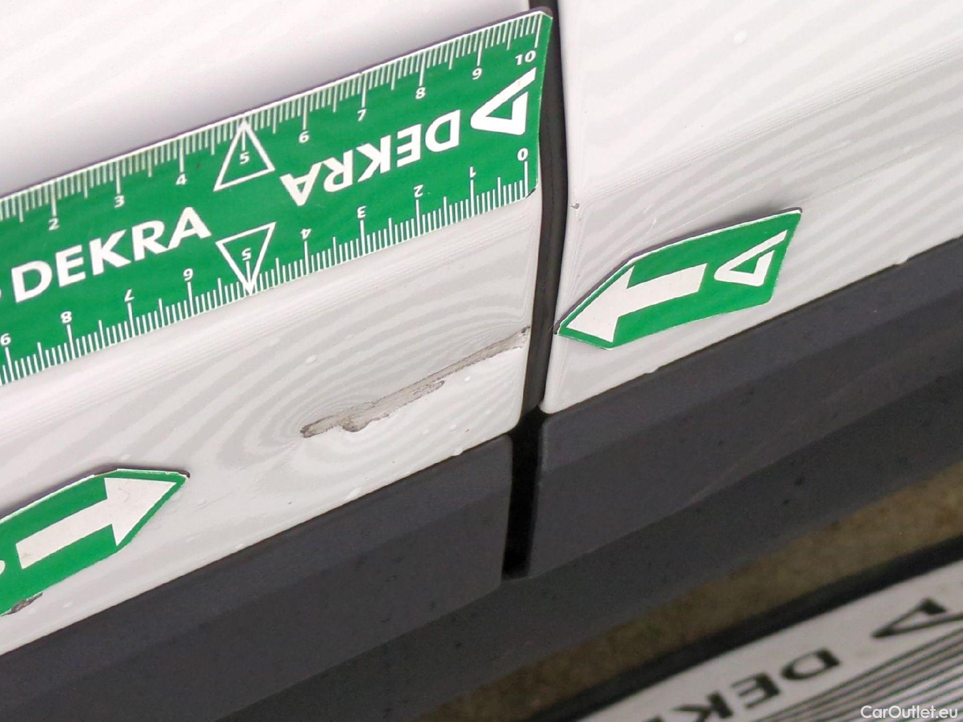  Bmw  X2 Série  sDrive 18i Lounge 1.5 135CV BVA7 E6d #16