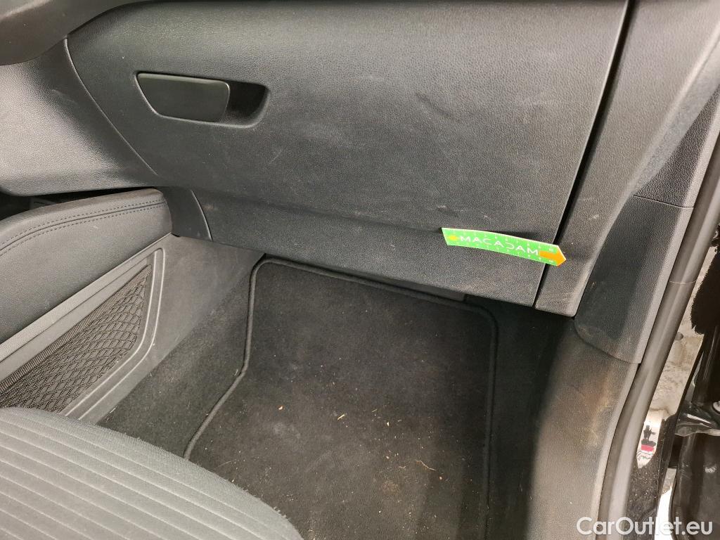  Ford  Kuga FORD  / 2019 / 5P / SUV 2.5 Dur 225 hybrid PHEV Pshift Titanium #88