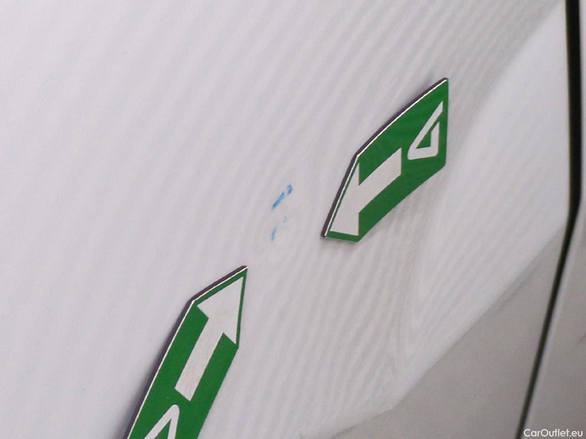  Citroen  Jumpy CITROEN  Multispace 4p Combi L1H1 HDi 125 BVM6 Confort 8/9 places #41