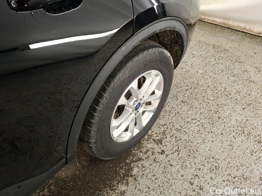  Ford  Kuga FORD  / 2019 / 5P / SUV 2.5 Dur 225 hybrid PHEV Pshift Titanium #45