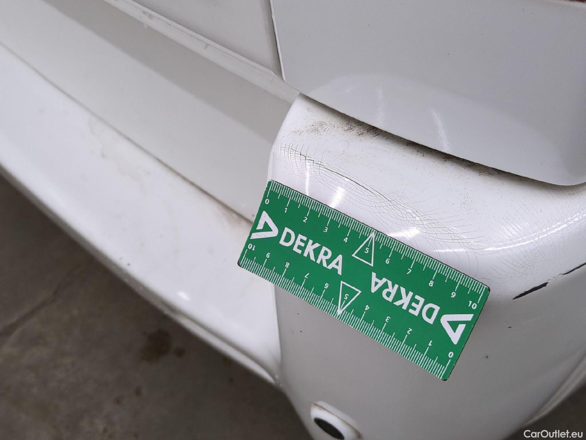  Citroen  Jumpy CITROEN  Multispace 4p Combi L1H1 HDi 125 BVM6 Confort 8/9 places #37