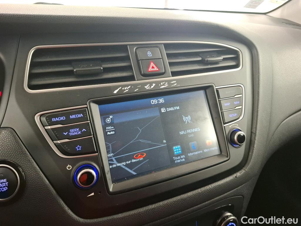  Hyundai  i20  Creative 1.0 100CV BVA7 E6dT #9