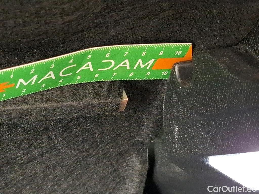  DS  DS7 7 Crossback Performance Line 1.5 BlueHDi 130CV BVA8 E6d #6