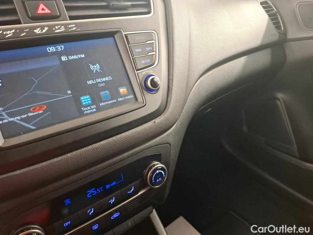  Hyundai  i20  Creative 1.0 100CV BVA7 E6dT #6