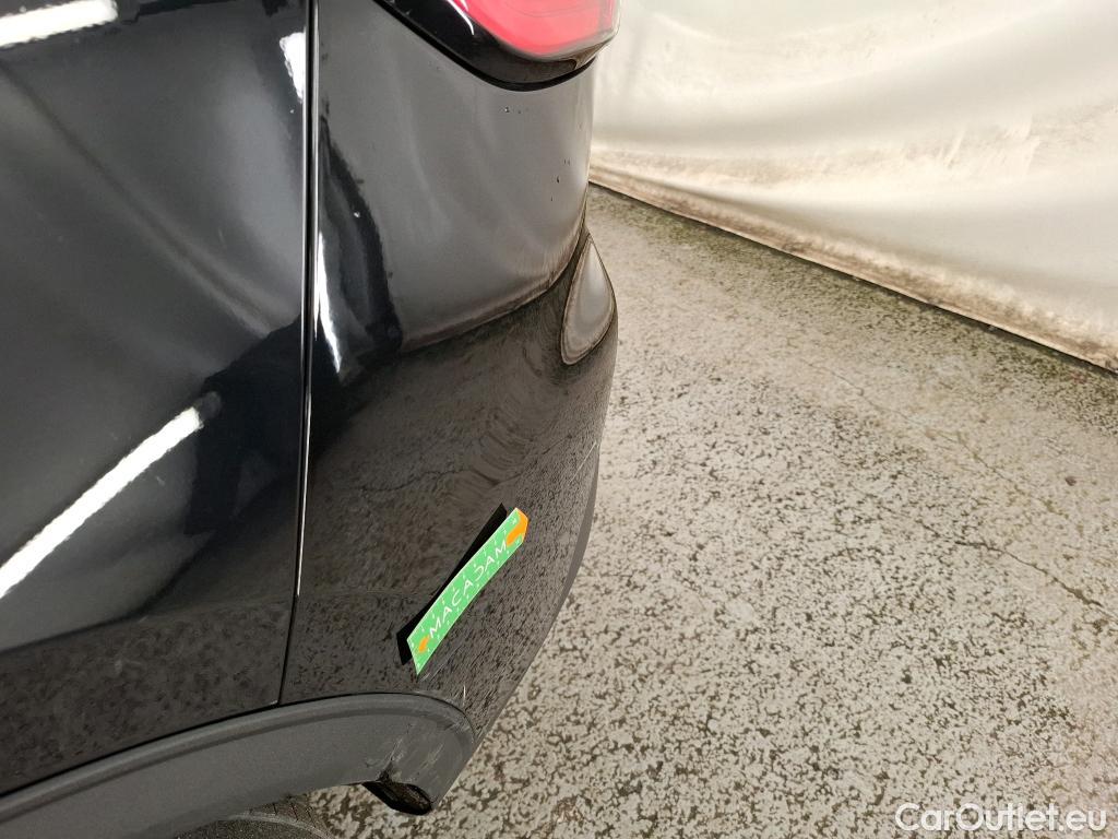  Ford  Kuga FORD  / 2019 / 5P / SUV 2.5 Dur 225 hybrid PHEV Pshift Titanium #39