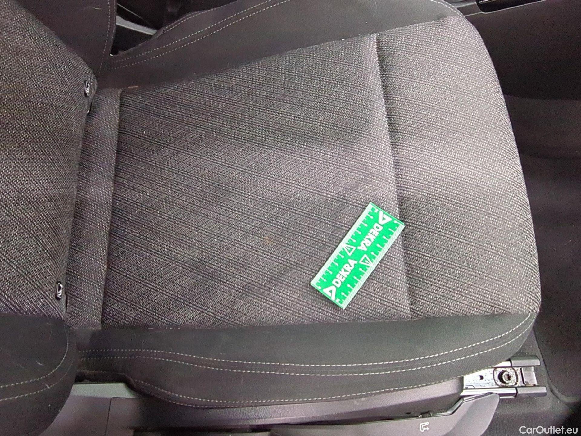  Bmw  X1 BMW  / 2022 / 5P / SUV sDrive18i Business Design DKG7 #2