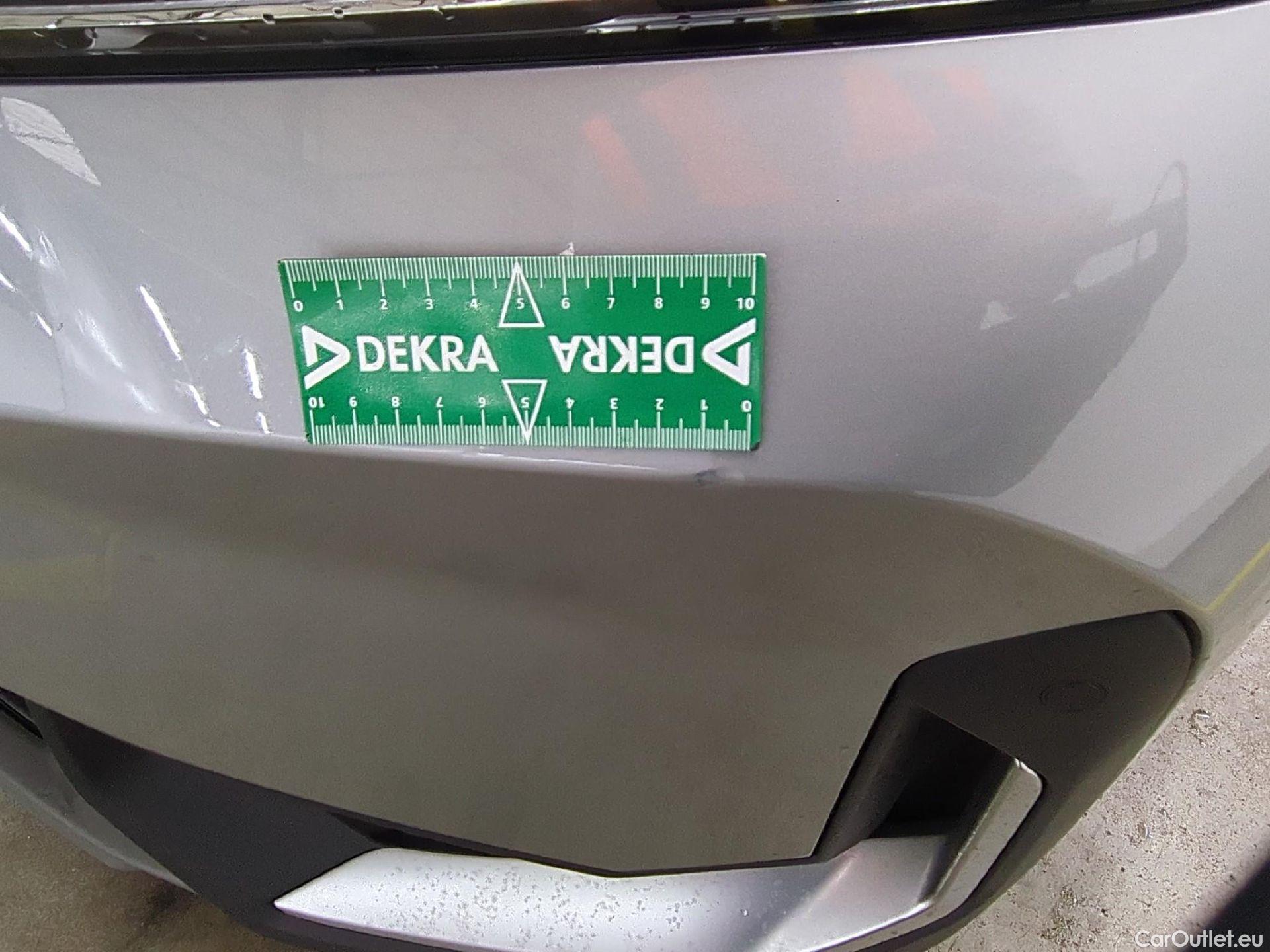  Bmw  X1 BMW  / 2022 / 5P / SUV sDrive18i Business Design DKG7 #3