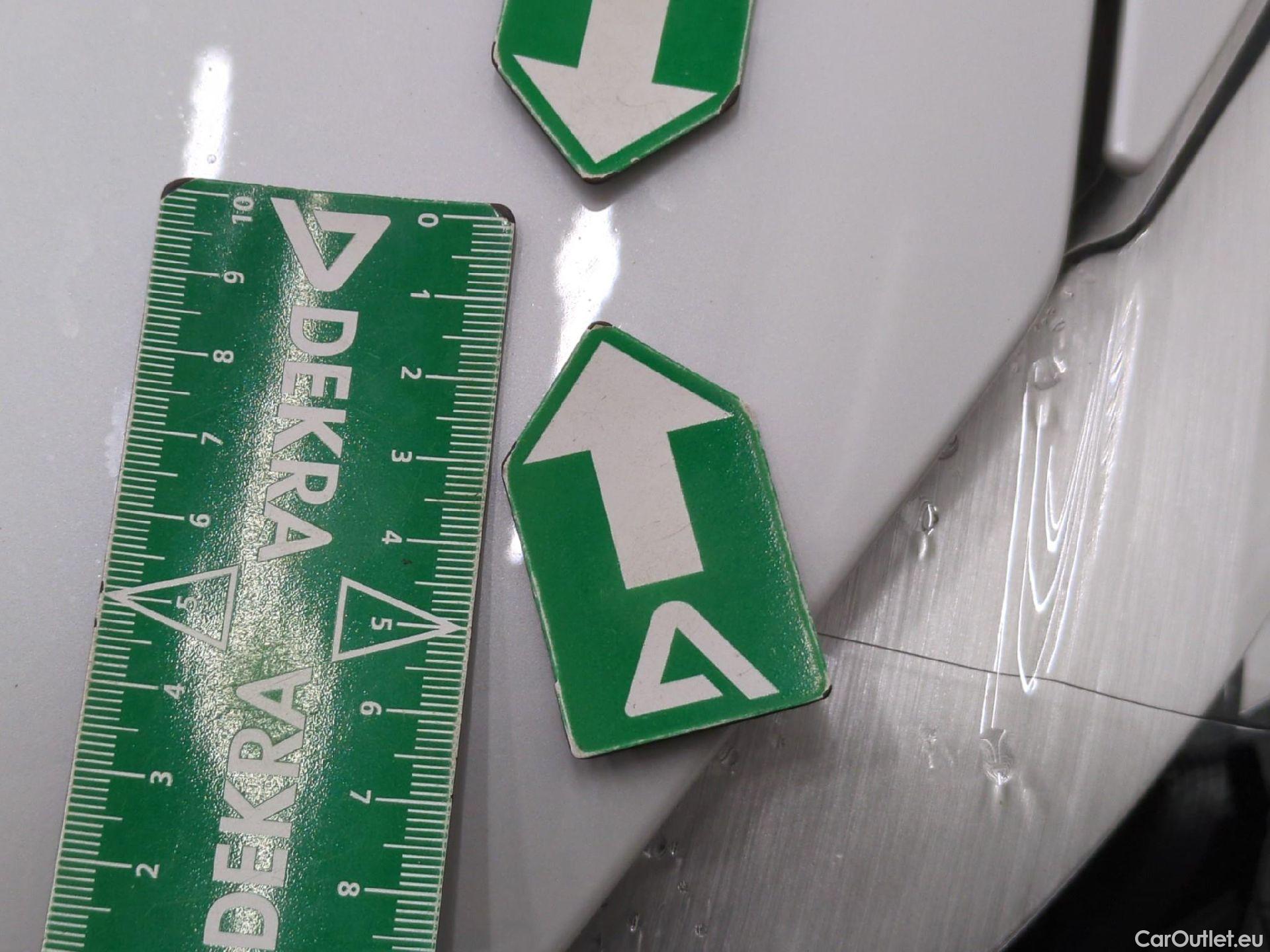  Bmw  X2 Série  sDrive 18i Lounge 1.5 135CV BVA7 E6d #29