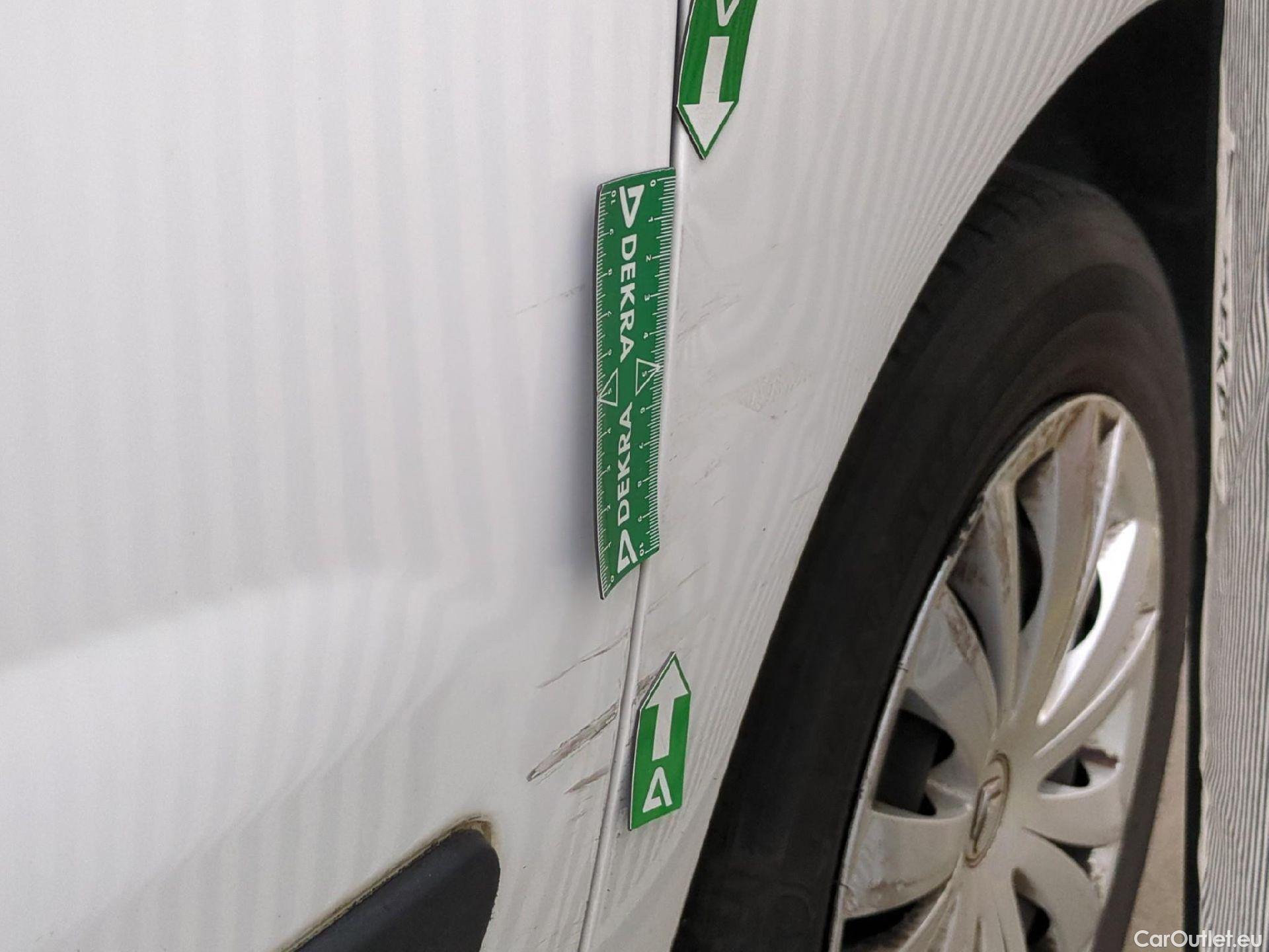  Citroen  Jumpy CITROEN  Multispace 4p Combi L1H1 HDi 125 BVM6 Confort 8/9 places #45